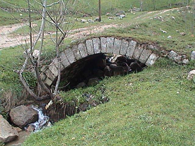 Yaylalı Köyü Meryemana Kilisesi Köprüsü KÜRTÜN.jpg